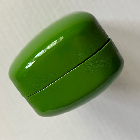 Lime green kate spade wink wink glass case in excellent condition. - Picture 6 of 9